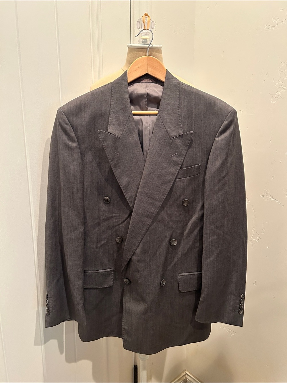Yves Saint Laurent Men's Double-Breasted Gray Wool Blazer
